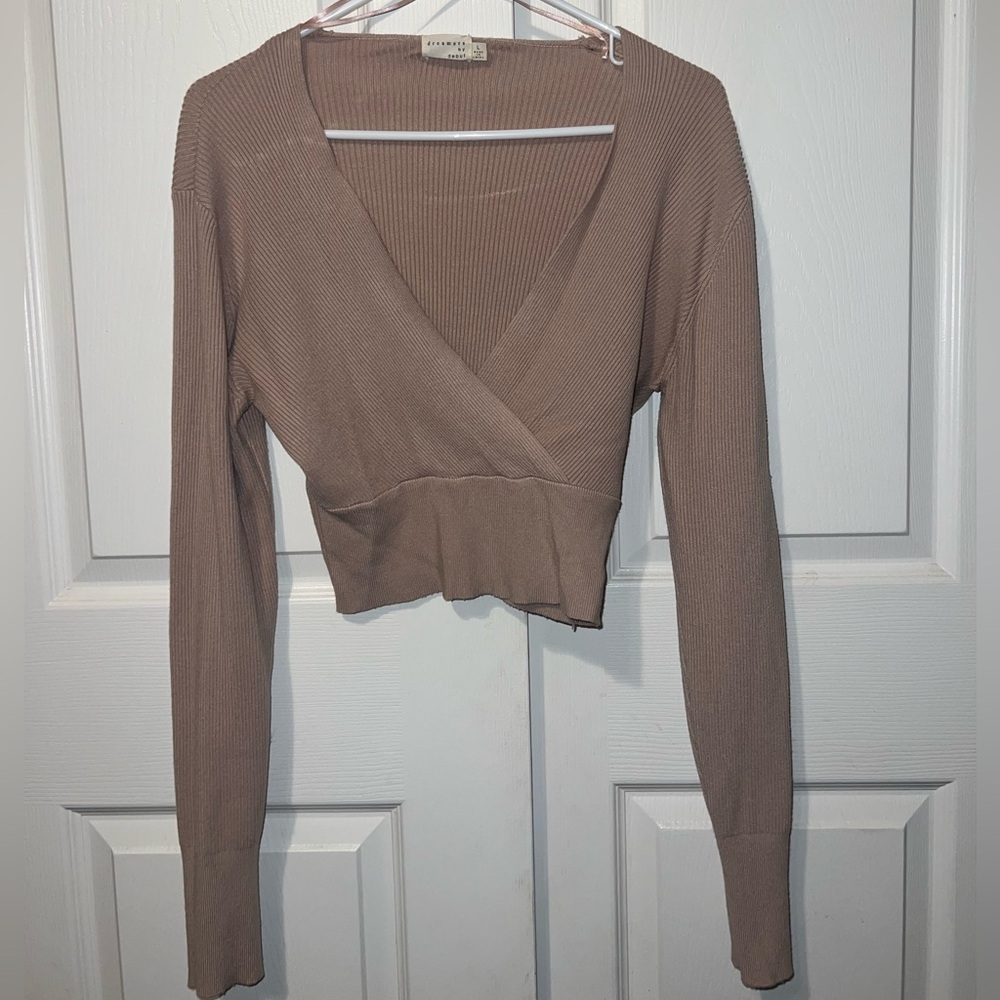 Cropped Long Sleeve Sweater